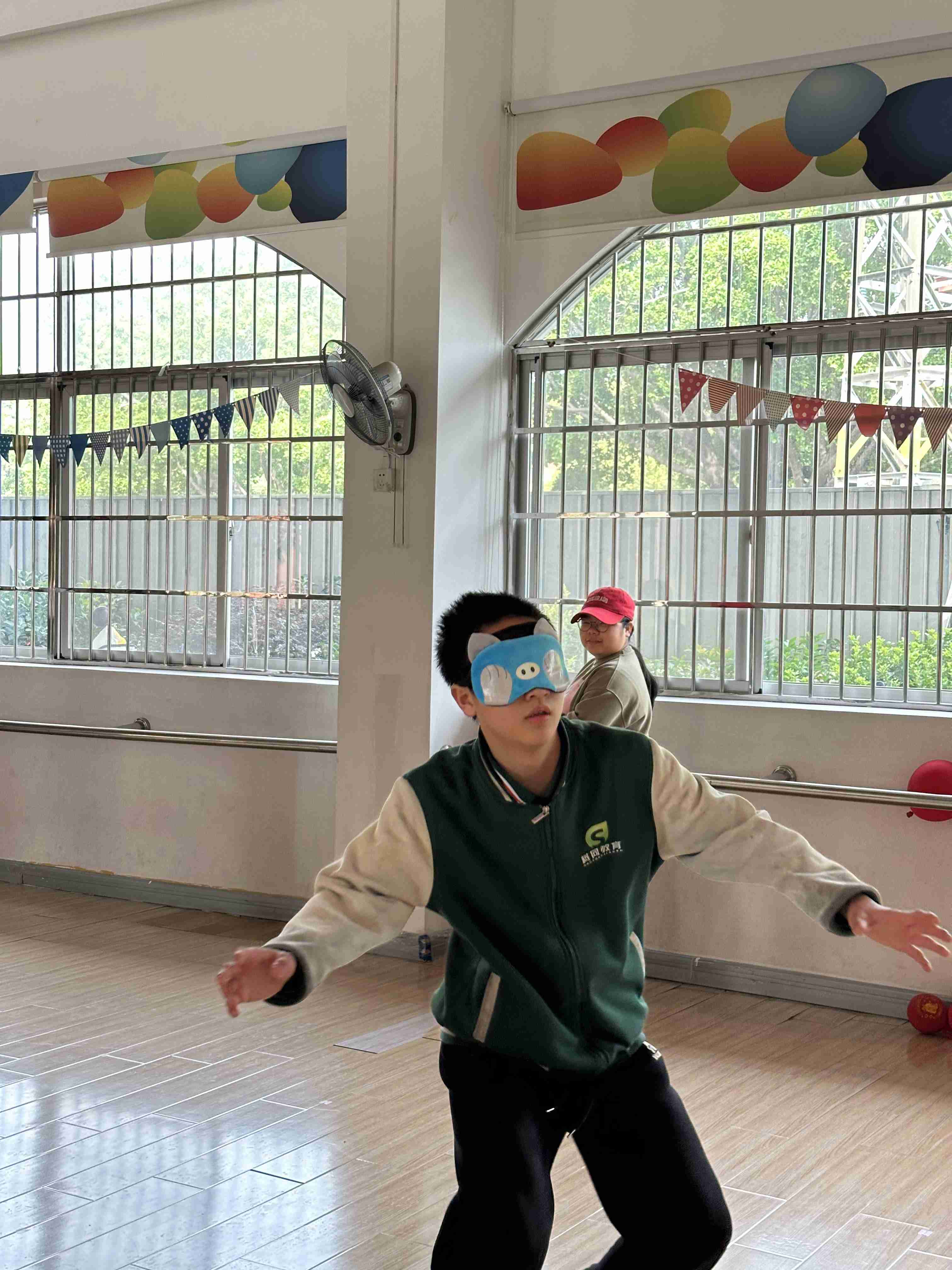 越秀封闭管教学校收费差异大？这三个核心因素家长必须了解