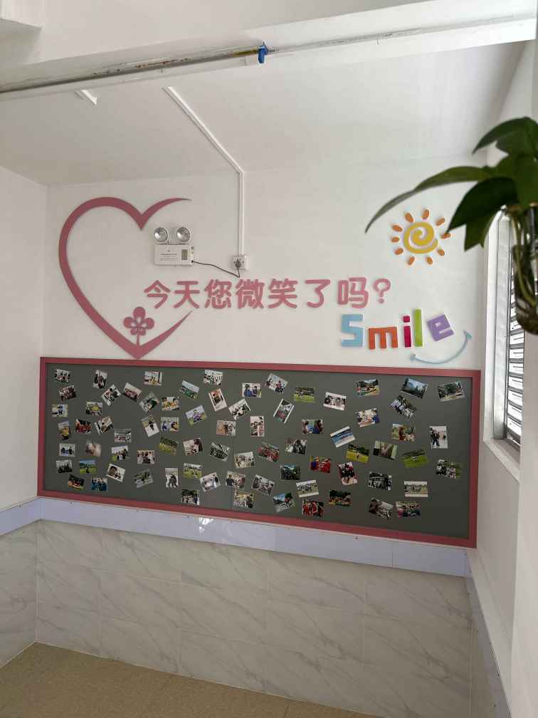广州问题少年管教学校的成功示例分享:少女不给手机就哭闹有处理办法吗?